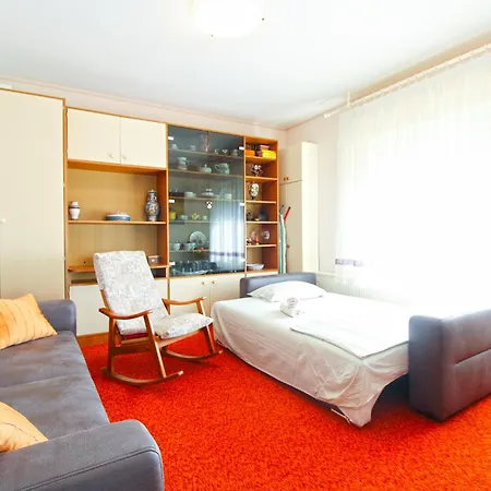 Ljiljana 2348 Apartman