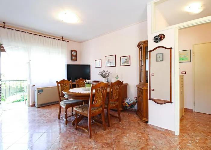 Ljiljana 2348 * פולה