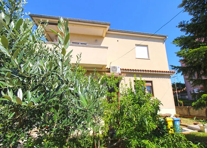 Ljiljana 2348 * פולה